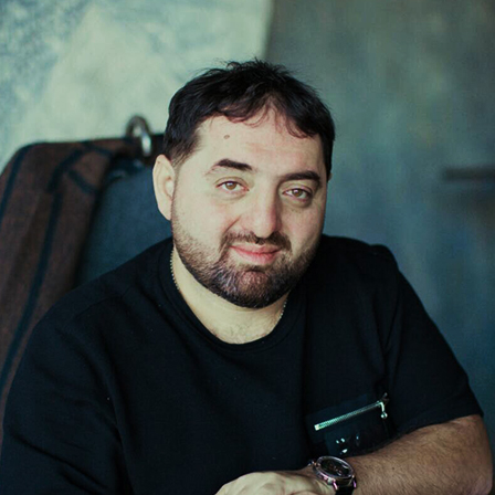 speaker photo